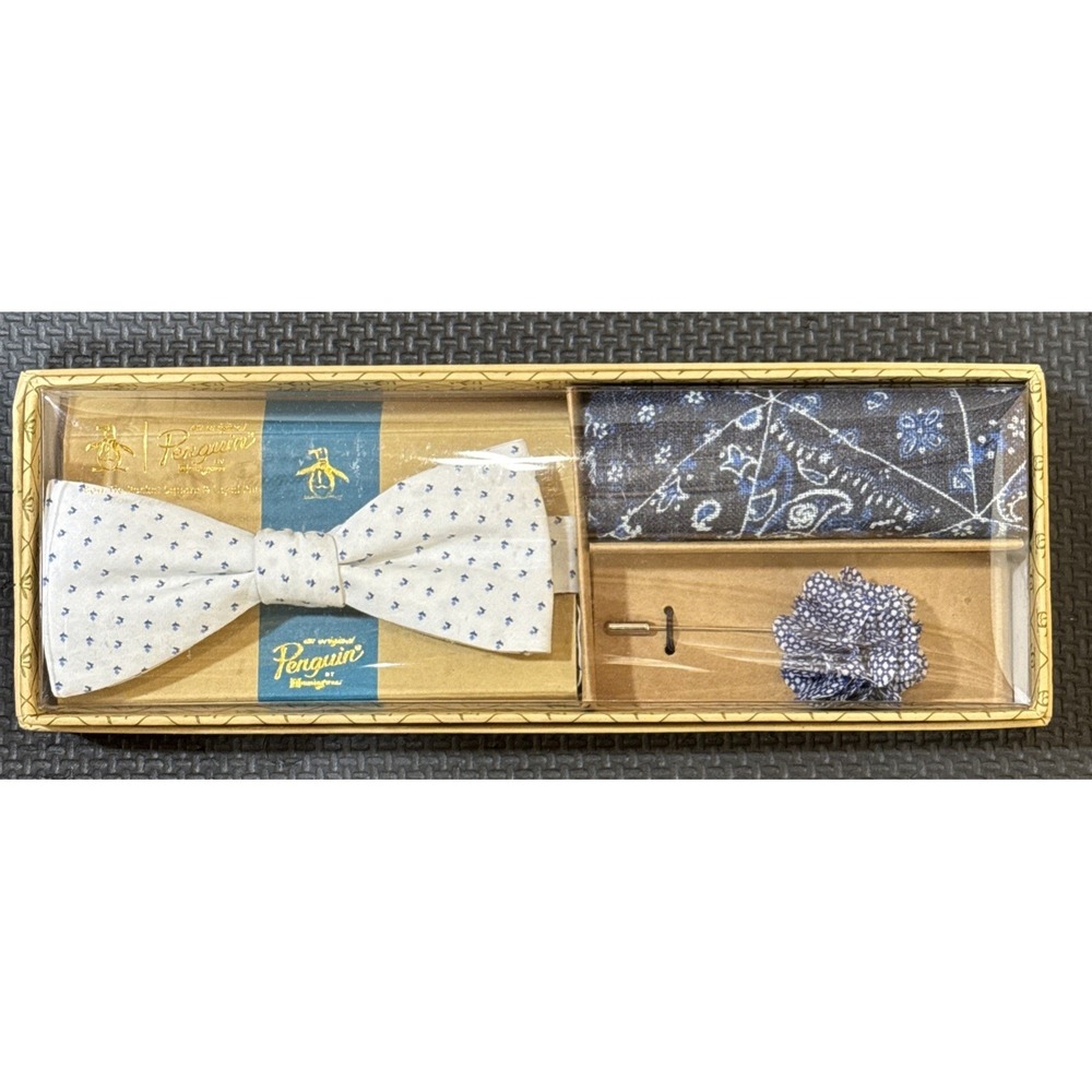 NEW SEALED Penguin by Munsingwear 3 Pc Box Set Bow Tie/Pocket Square/Lapel Pin